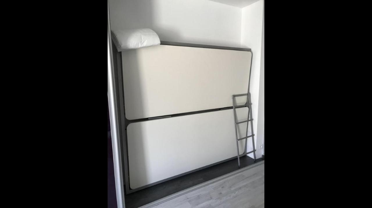 Joli Studio Scandinave Мийи-ла-Форе Экстерьер фото
